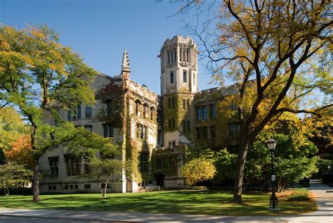 Elle Woods went here, &x27;nuff said. . University of illinois chicago school of law